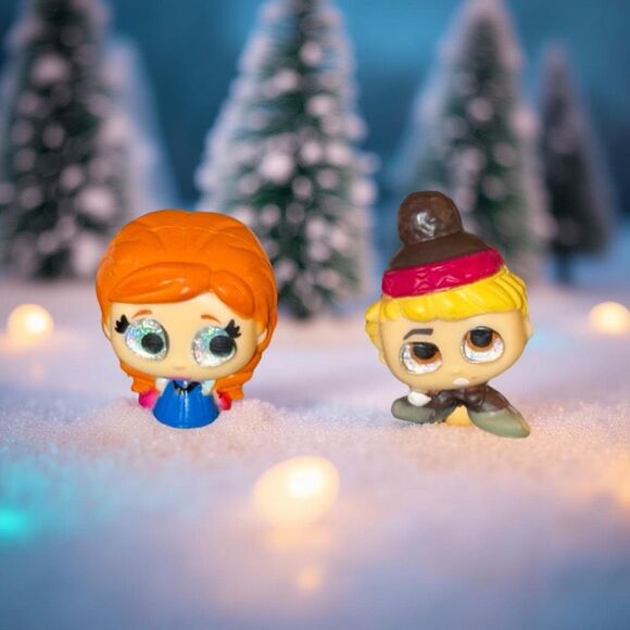Rare Season 1 Disney Doorables “Frozen” Anna & Kristoff Figure Mini 1” B10 - Picture 1 of 4